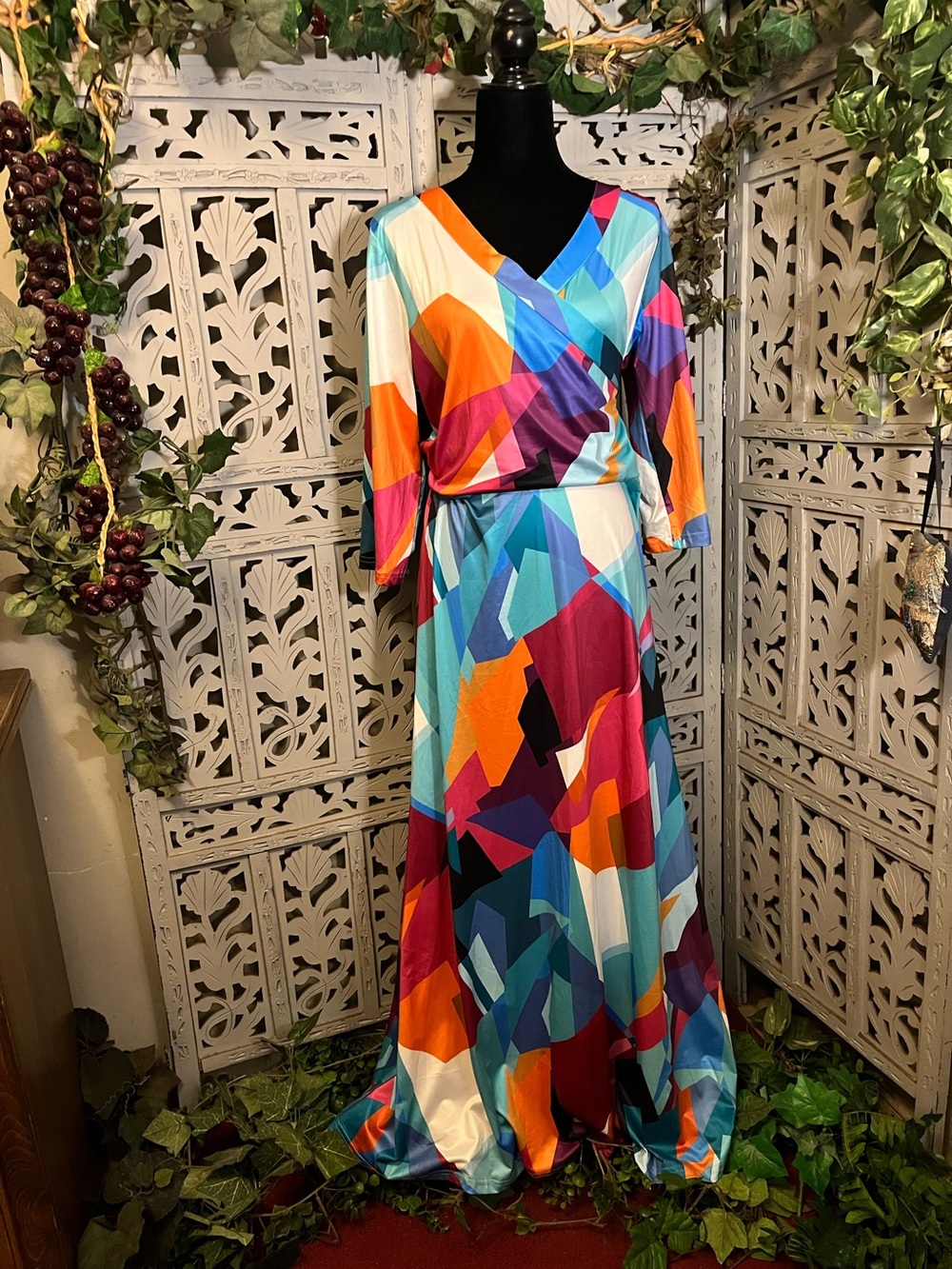 LACRYZ BOLD BLUE & MULTICOLORS ABSTRACT PRINT MID-SLEEVES PLUS SIZE MAXI DRESS